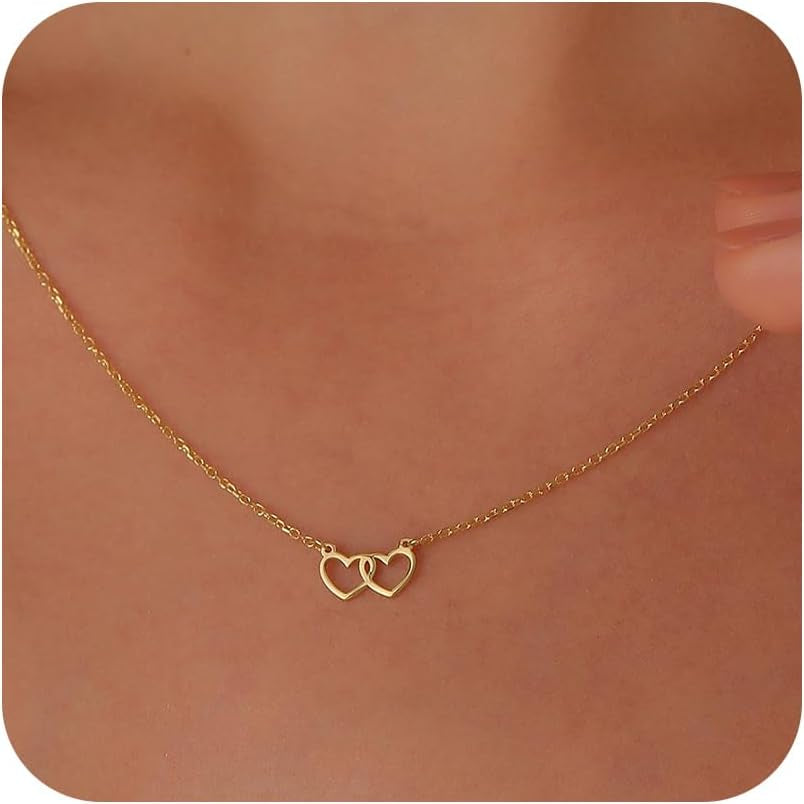 Heart Necklace for Women Girls, 18K Gold Plated Heart Pendant Charm Necklace Dainty Gold Necklace for Women Gold Jewelry Gifts for Mom Grandma Wife