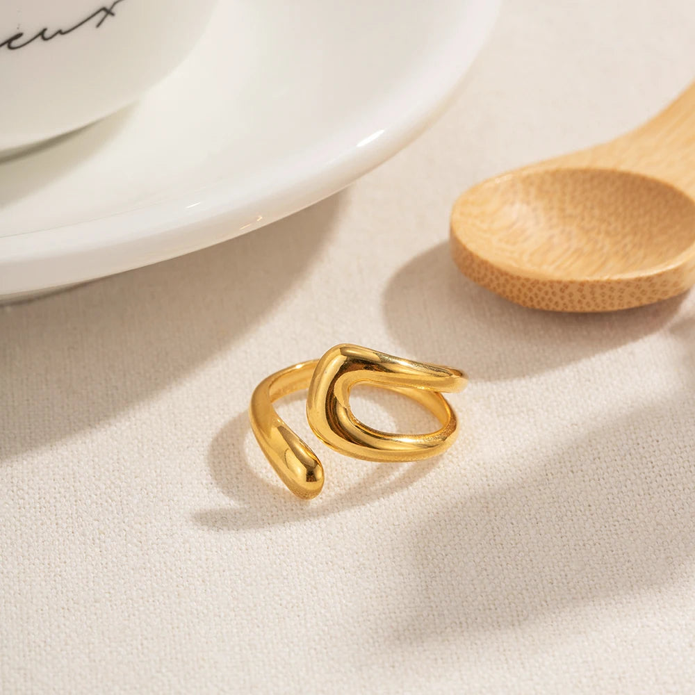 Geometric Hollow Wide Ring