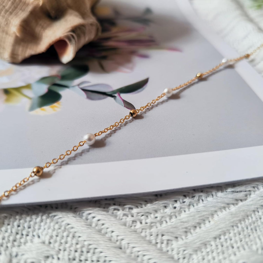 Gold Pearl Necklaces for Women, Dainty Small Simple 18K Gold Plated Choker Bead Necklaces for Women Handmade Pearl Jewelry Bridesmaid Gifts Style 1